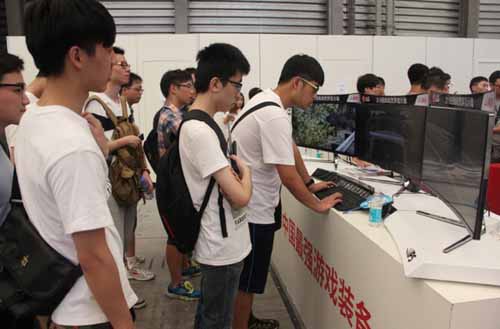 LG 21:9超宽屏三联显示屏聚焦CJ 2015