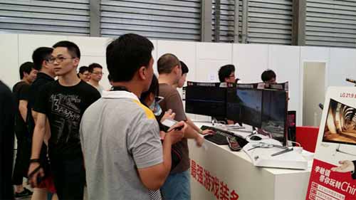 LG 21:9ʾҫChinaJoy2015