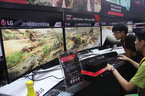 LG 34UC97-S获Best IN年度游戏显示器